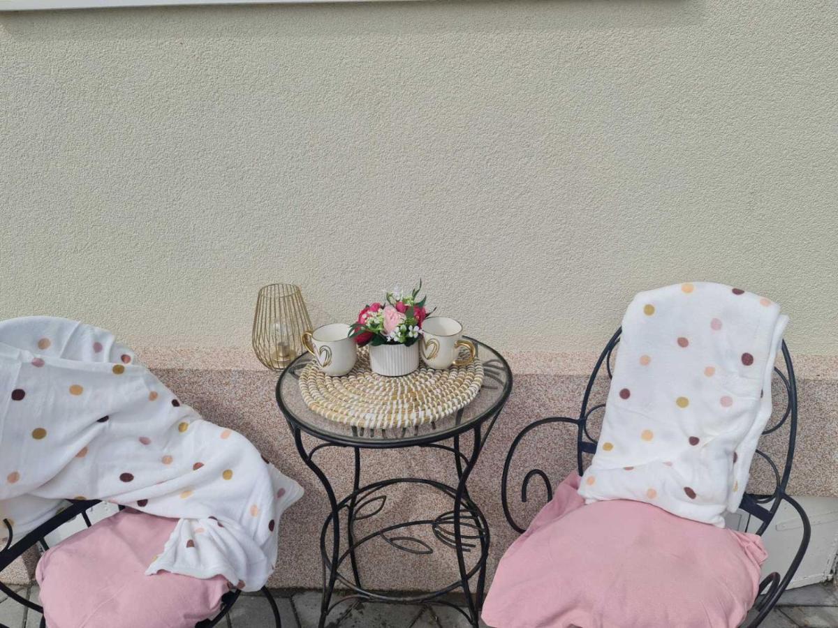 4-Teen Jagodina Dış mekan fotoğraf